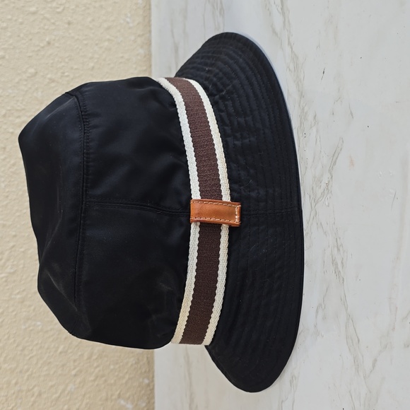 Coach Stylish Black Bucket Hat with Brown and White Band